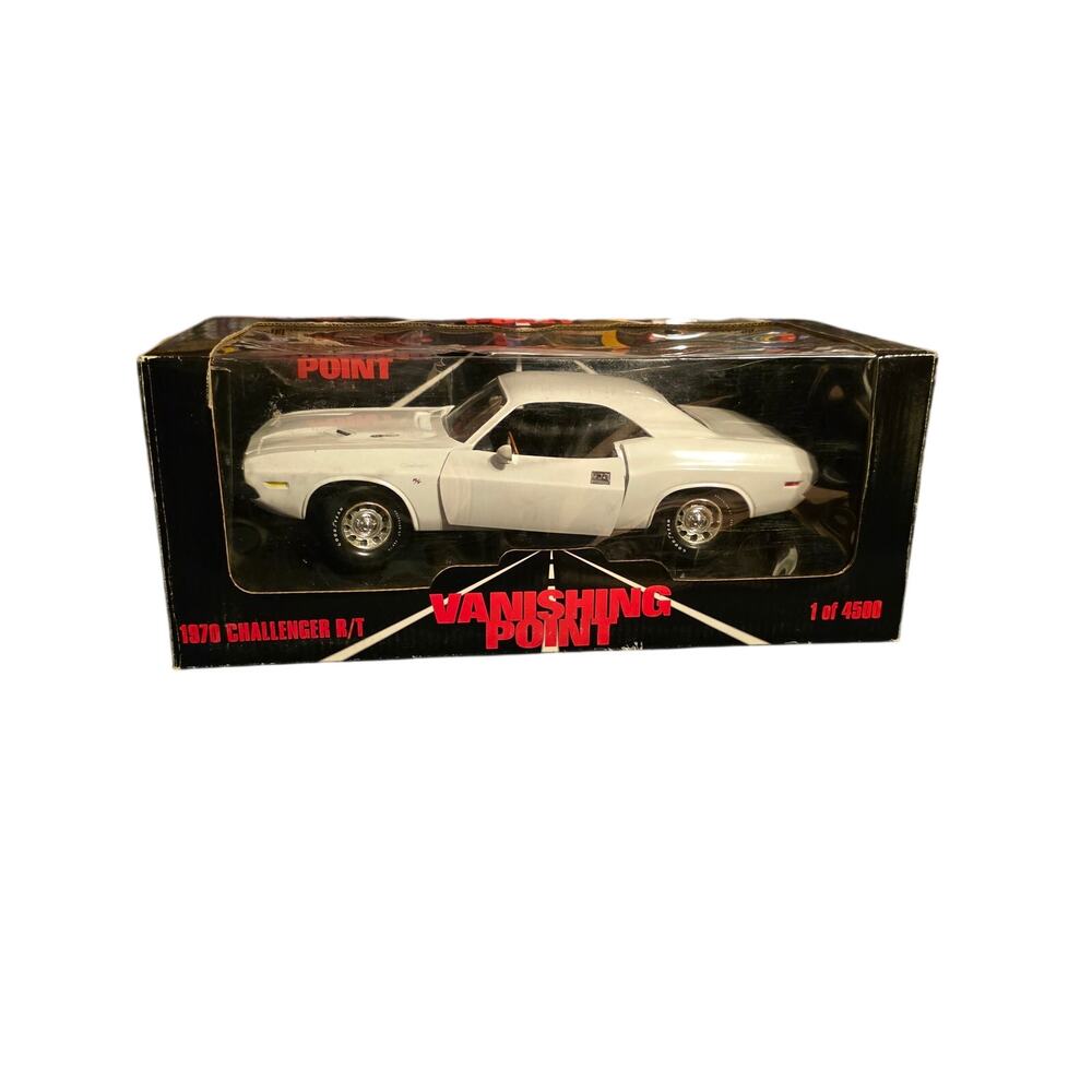 Vanishing Point 1970 Dodge Challenger R/T 1:18 Movie Car White 1 of 4500